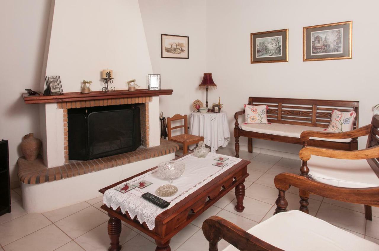 Ferienwohnung The House Of "Angelina", Magnificent View Of The Sea Methoni  Exterior foto